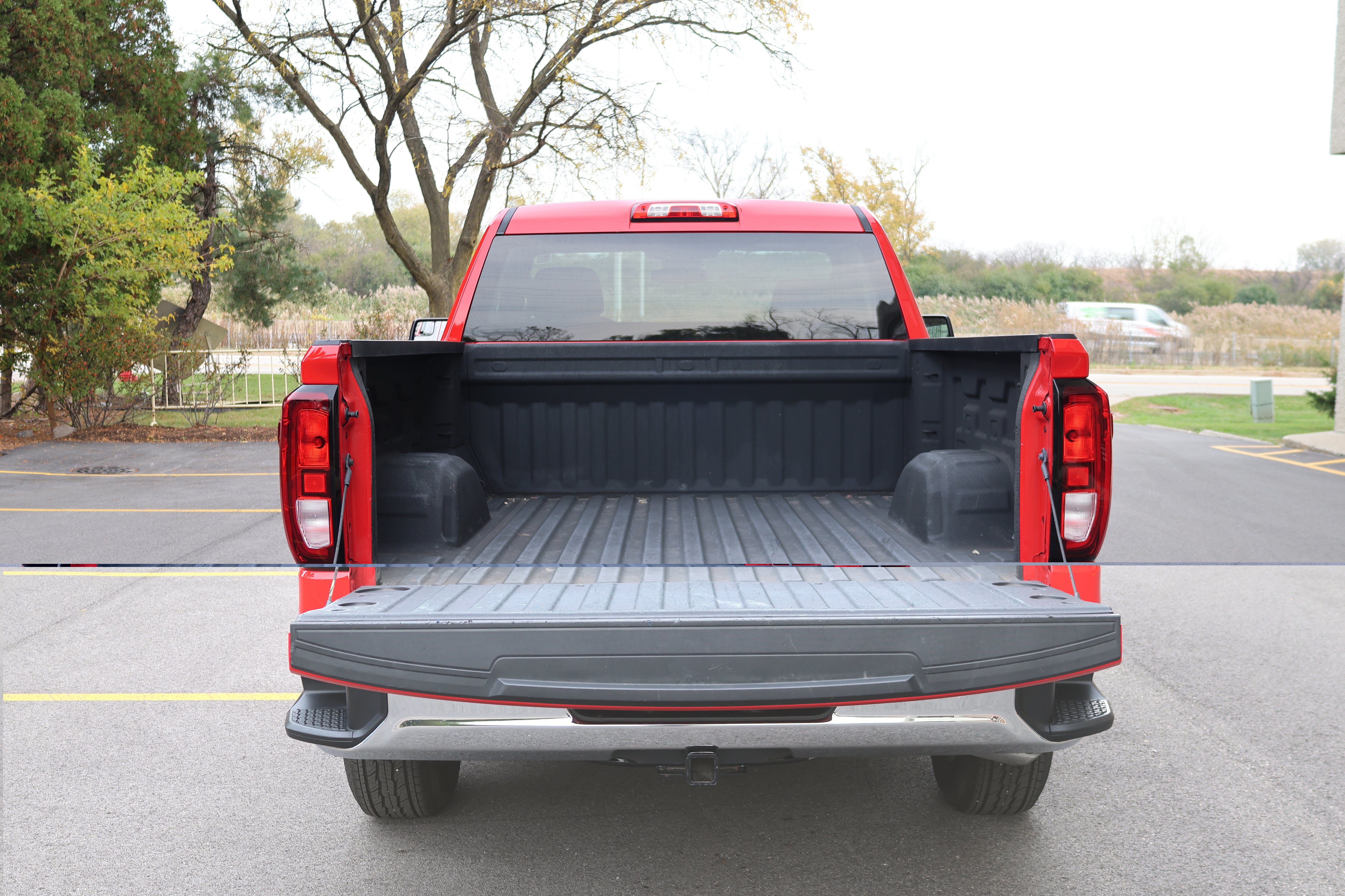 Used 2025 GMC Sierra 1500 Pro w/ Convenience Package RWD image 6