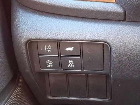 Used 2018 Honda CR-V Touring image 24