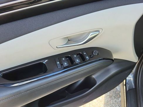 Used 2023 Hyundai Tucson Limited w/ Cargo Package image 15