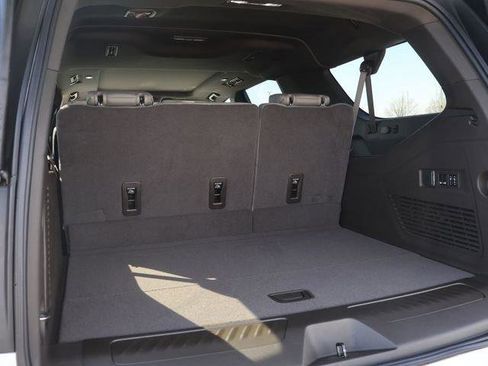 New 2026 GMC Yukon XL Elevation AWD/4WD image 7