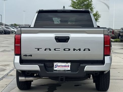 New 2026 Toyota Tacoma SR5 AWD/4WD image 5