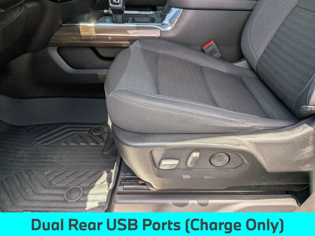 Used 2024 Chevrolet Silverado 1500 RST w/ Z71 Off-Road Package AWD/4WD image 18