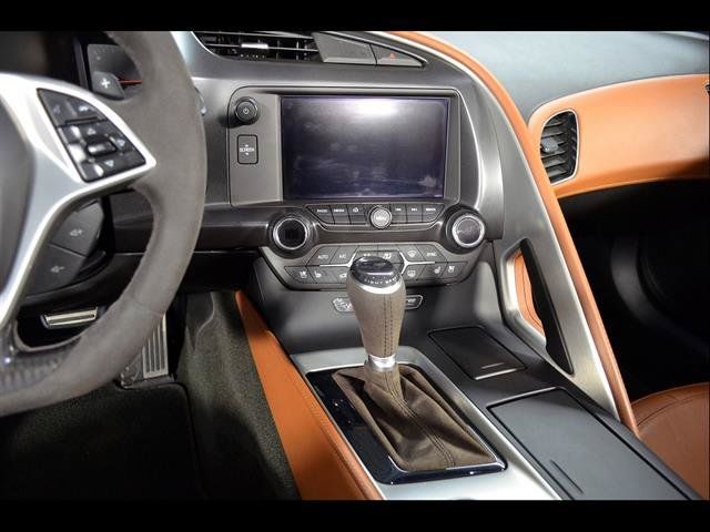 Used 2017 Chevrolet Corvette Stingray Convertible RWD image 16