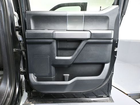 Used 2018 Ford F150 XLT w/ Equipment Group 302A Luxury AWD/4WD image 44