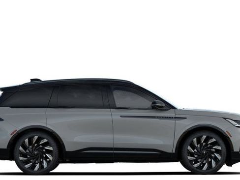 New 2026 Lincoln Nautilus Reserve image 27