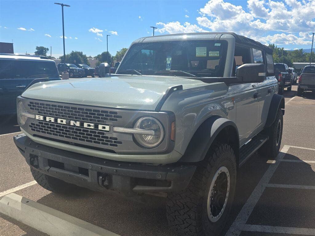 Used 2022 Ford Bronco Badlands AWD/4WD image 1