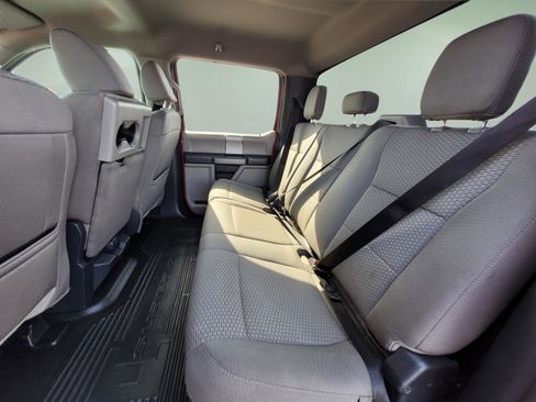 Certified 2022 Ford F250 XLT w/ XLT Premium Package AWD/4WD image 16