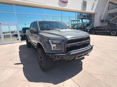 Used 2018 Ford F150 Raptor w/ Equipment Group 802A Luxury AWD/4WD image 4