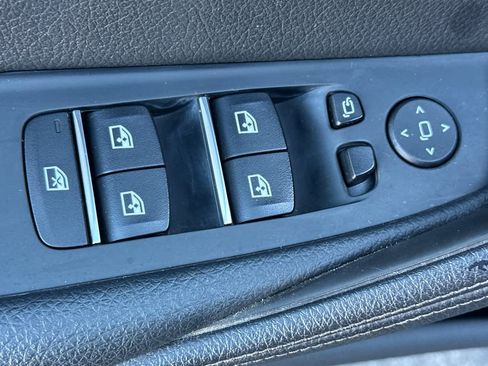 Certified 2023 BMW 530i w/ Convenience Package image 15