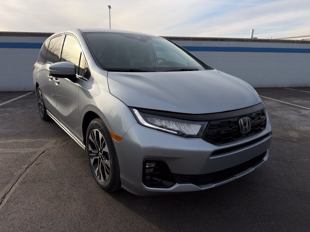 Certified 2026 Honda Odyssey Elite image 7