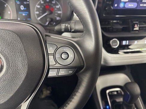 Used 2024 Toyota Corolla SE image 17