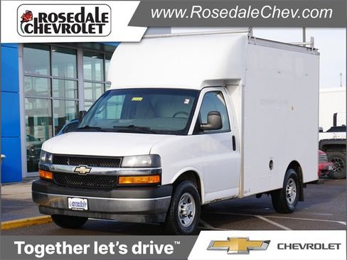 Used 2017 Chevrolet Express 3500 image 1