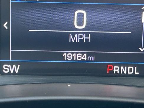 Used 2023 Chevrolet Equinox LT image 19