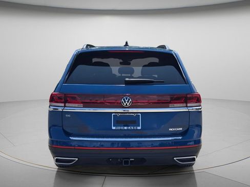 Certified 2026 Volkswagen Atlas SE w/ Panoramic Sunroof Package FWD image 6