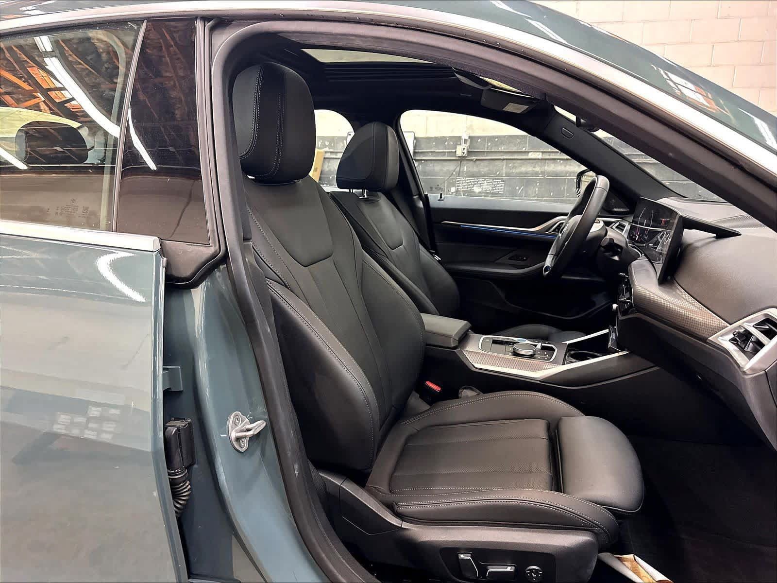 Used 2025 BMW i4 eDrive40 w/ Premium Package RWD image 10