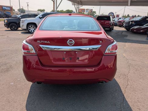 Used 2015 Nissan Altima 2.5 S w/ Power Driver Seat Package FWD image 6
