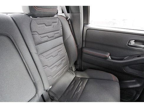 New 2026 Nissan Frontier Pro-X w/ Pro-X Convenience Package image 12