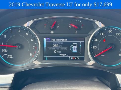 Used 2019 Chevrolet Traverse LT FWD image 22