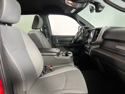 Used 2024 RAM 2500 Big Horn w/ Bed Utility Group image 30