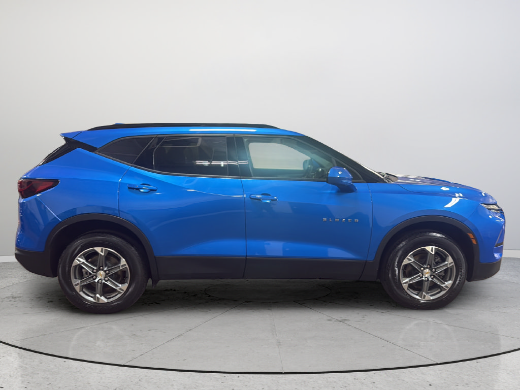 Certified 2024 Chevrolet Blazer LT w/ Convenience Package FWD image 5