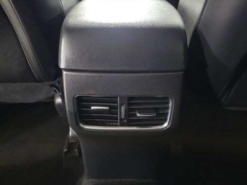 Used 2021 MAZDA CX-5 Touring image 17