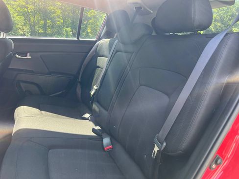 Used 2013 Kia Sportage FWD image 19
