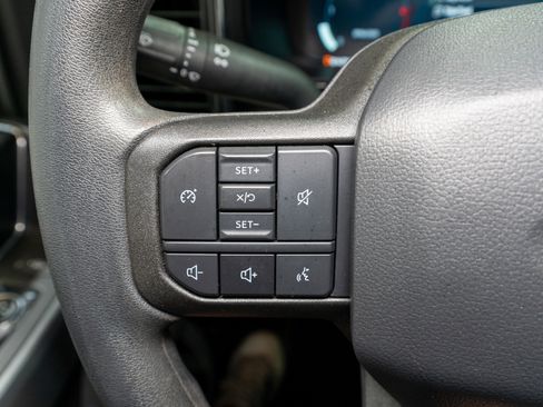 Used 2023 Ford F250 XLT w/ XLT Premium Package AWD/4WD image 30