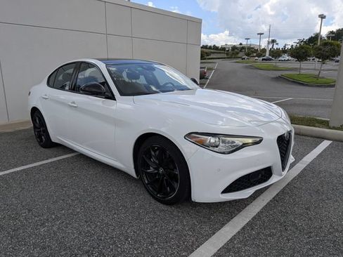 Used 2021 Alfa Romeo Giulia Sprint w/ Nero Edizione RWD image 1