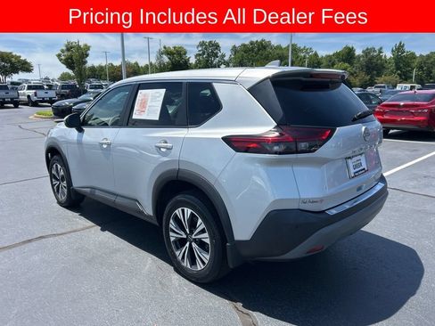 Used 2022 Nissan Rogue SV FWD image 15