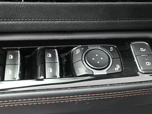 Used 2023 Lincoln Aviator AWD image 30