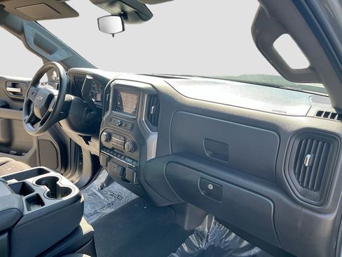 Used 2024 Chevrolet Silverado 1500 Custom Trail Boss AWD/4WD image 27