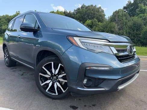 Used 2019 Honda Pilot Touring image 2