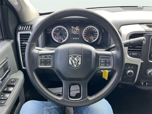 Used 2017 RAM 2500 SLT image 22