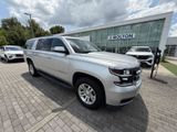 Used 2019 Chevrolet Suburban LT image 2