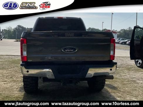 Used 2019 Ford F250 XLT w/ XLT Value Package AWD/4WD image 4
