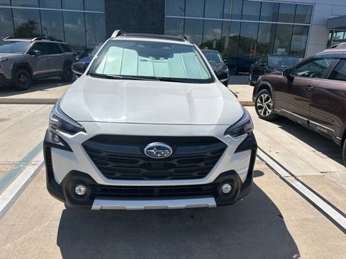 Certified 2024 Subaru Outback Limited AWD/4WD image 2