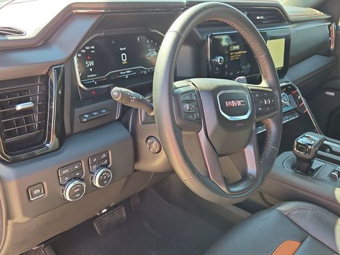 Used 2024 GMC Sierra 1500 AT4 w/ Technology Package image 12