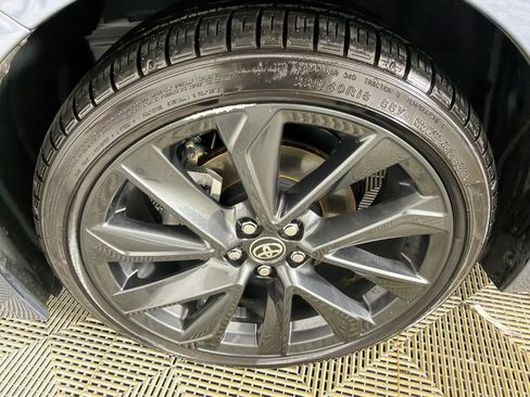 Used 2026 Toyota Corolla SE FWD image 11