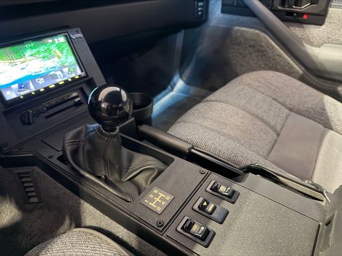 Used 1991 Chevrolet Camaro RS RWD image 23