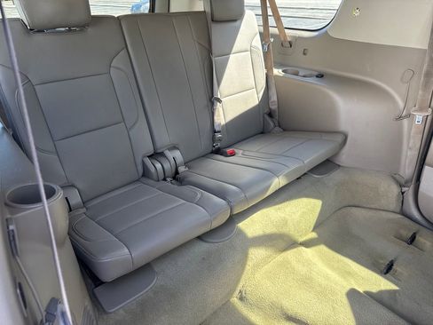 Used 2016 Chevrolet Suburban LTZ AWD/4WD image 46