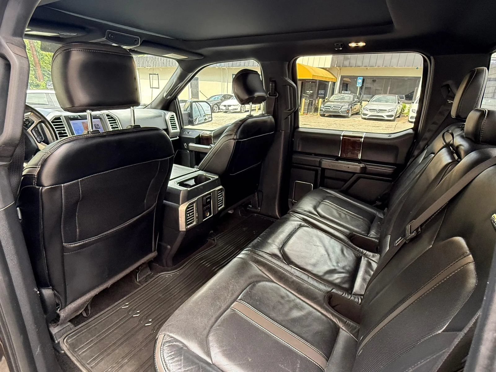 Used 2015 Ford F150 Platinum w/ Equipment Group 701A Luxury AWD/4WD image 20