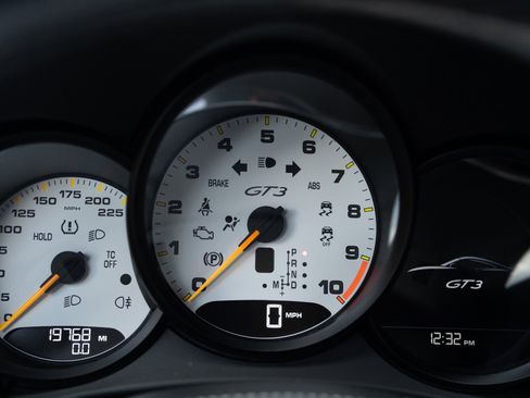 Used 2015 Porsche 911 GT3 image 41