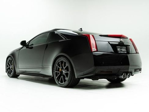 Used 2014 Cadillac CTS V image 18
