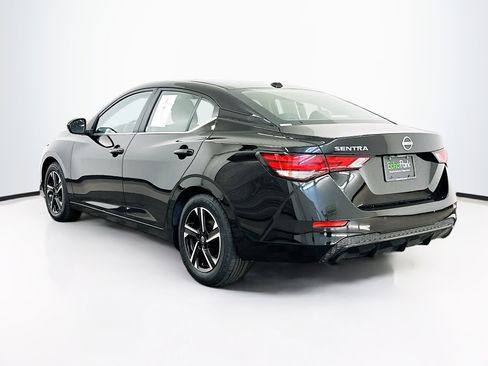 Used 2025 Nissan Sentra SV FWD image 5