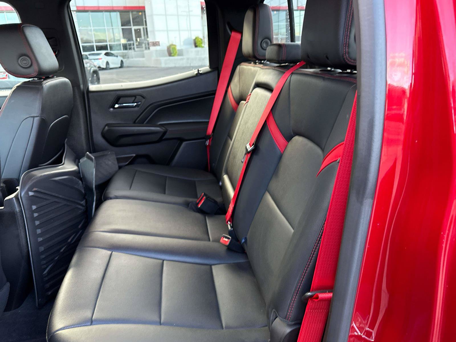 Used 2023 Chevrolet Colorado Z71 w/ Z71 Convenience Package 2 AWD/4WD image 14