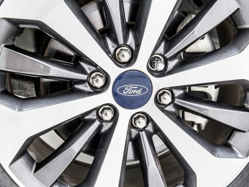 Used 2020 Ford F150 XL w/ Equipment Group 101A Mid RWD image 40
