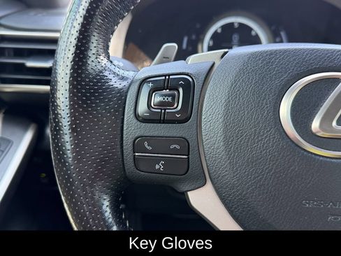 Used 2020 Lexus IS 350 F Sport w/ F Sport Package RWD image 16