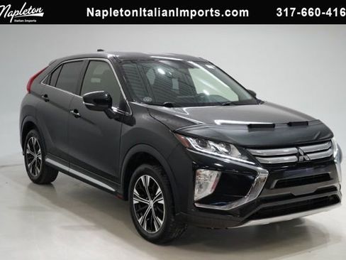 Used 2018 Mitsubishi Eclipse Cross SE image 1