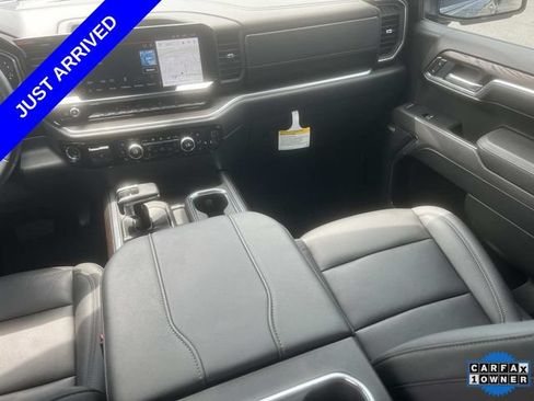 Used 2026 GMC Sierra 1500 SLT w/ SLT Premium Package AWD/4WD image 13