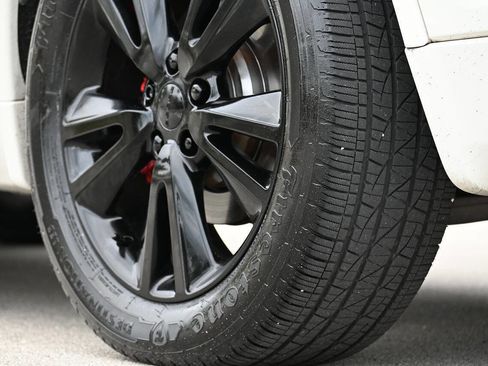 Used 2012 Dodge Durango R/T w/ Leather Interior Group image 32